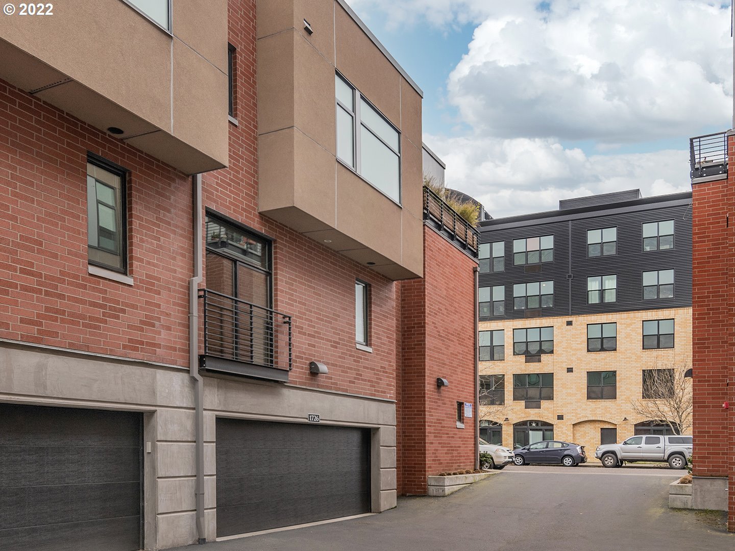 1726 Northwest Riverscape Street Portland, OR 97209 - Photo 25 of 31 Gallery Image 25