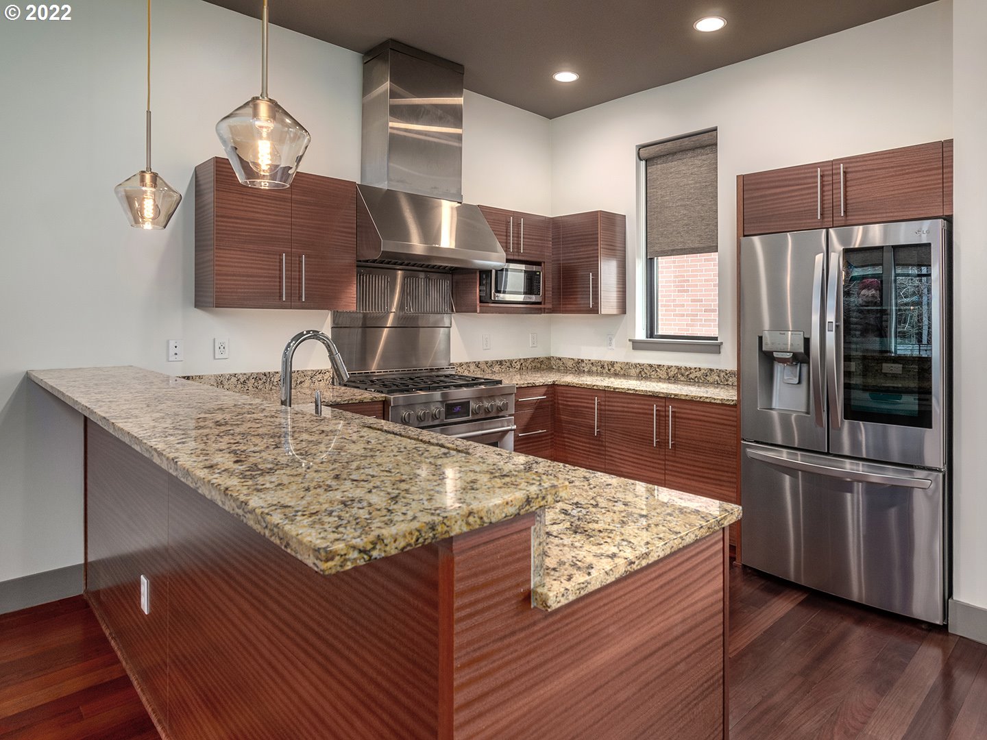 1726 Northwest Riverscape Street Portland, OR 97209 - Photo 6 of 31 Gallery Image 6