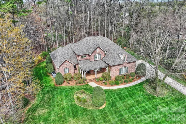 $732,000 | 4017 Deer Track Court, Mint Hill, NC 28227