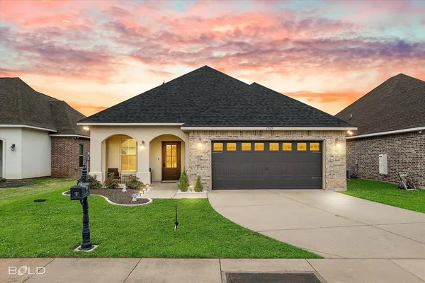 $284,900 | 1965 Valdemar Place, Bossier City, LA 71112