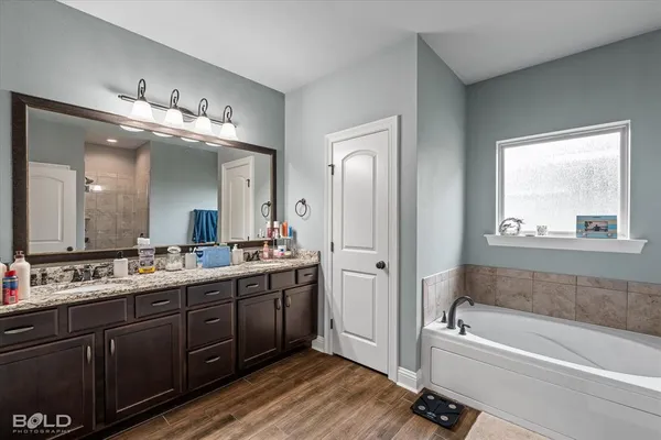 $284,900 | 1965 Valdemar Place, Bossier City, LA 71112