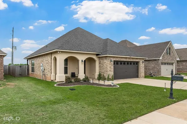 $284,900 | 1965 Valdemar Place, Bossier City, LA 71112