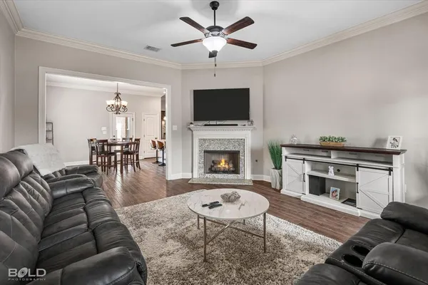 $284,900 | 1965 Valdemar Place, Bossier City, LA 71112