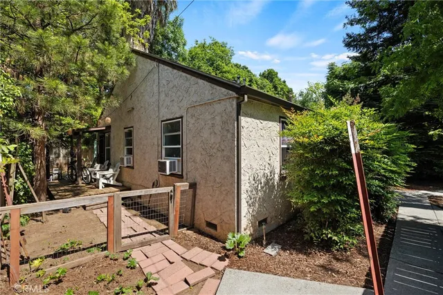 $499,000 | 1001 Salem Street, Chico, CA 95928