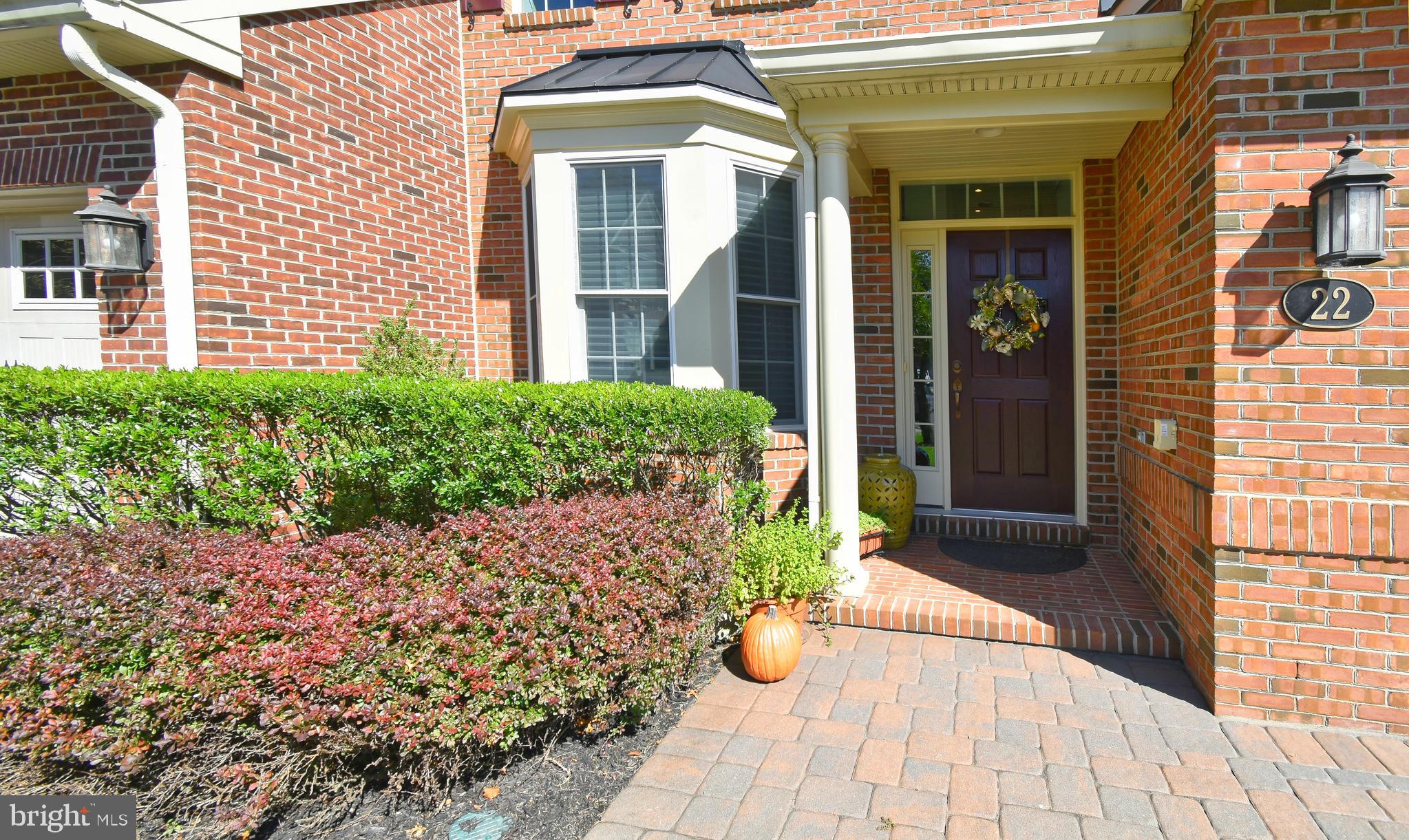 22 Franklin Circle Newtown, PA 18940 - Photo 2 of 46