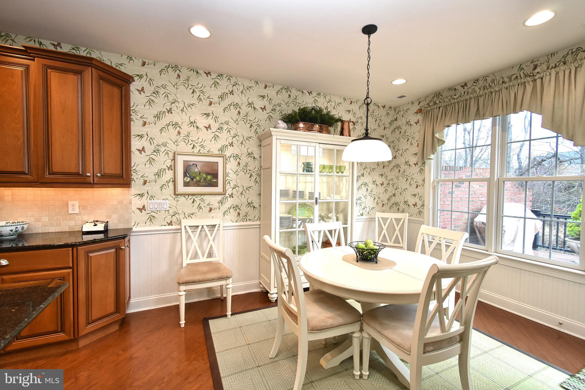 22 Franklin Circle Newtown, PA 18940 - Photo 5 of 46