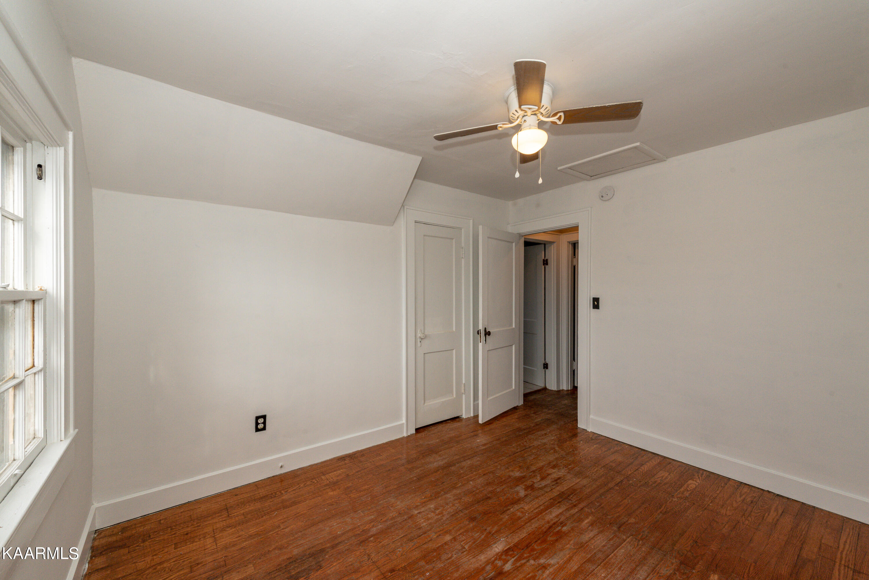 1909 Crest Road Maryville, TN 37804 - Photo 21 of 26 DSC_7673