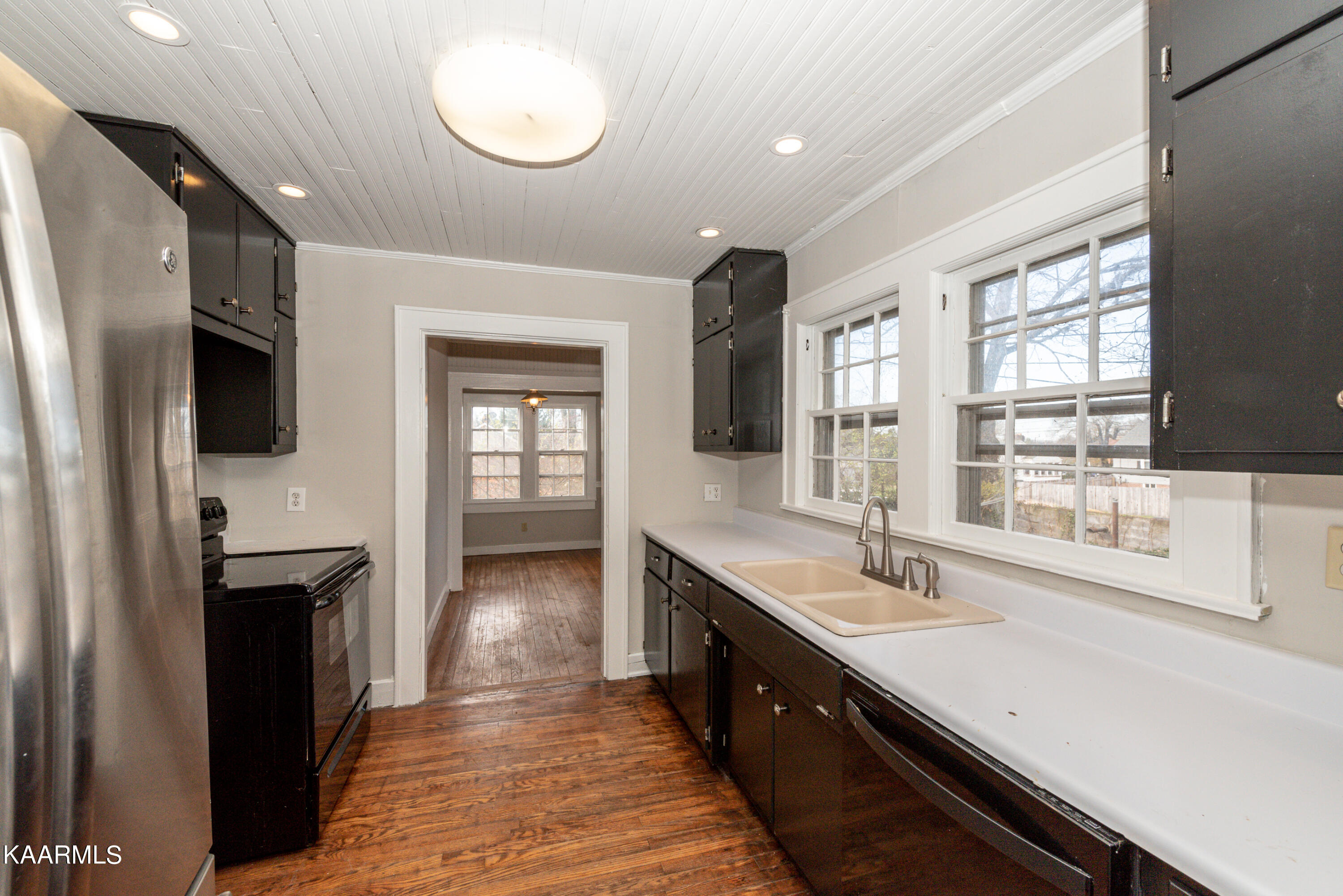 1909 Crest Road Maryville, TN 37804 - Photo 8 of 26 DSC_7655