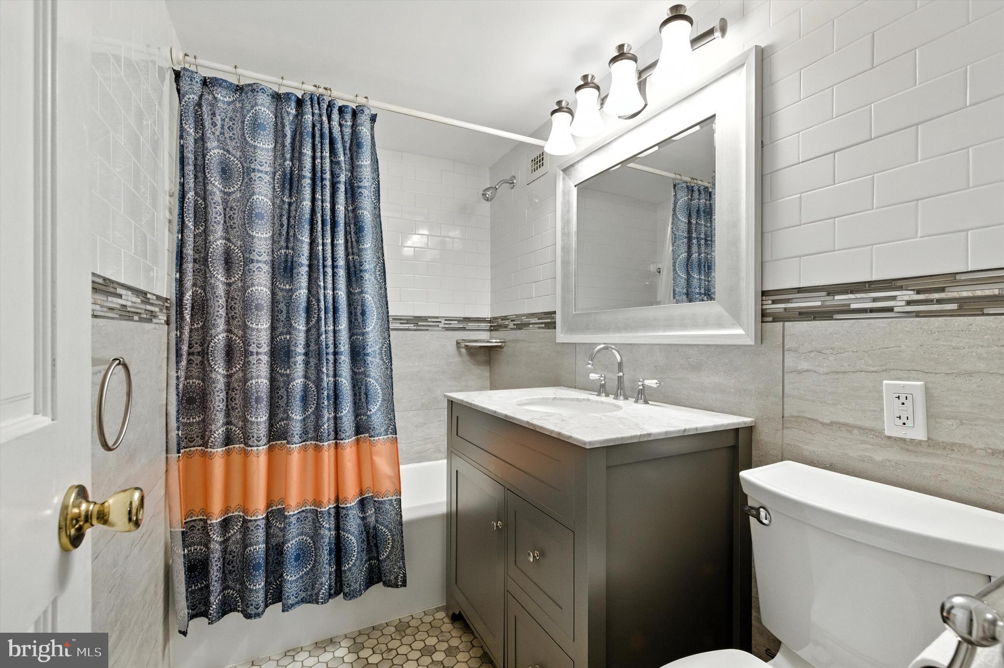 3114 Wisconsin Avenue Northwest, Unit 302 Washington, DC 20016 - Photo 11 of 15