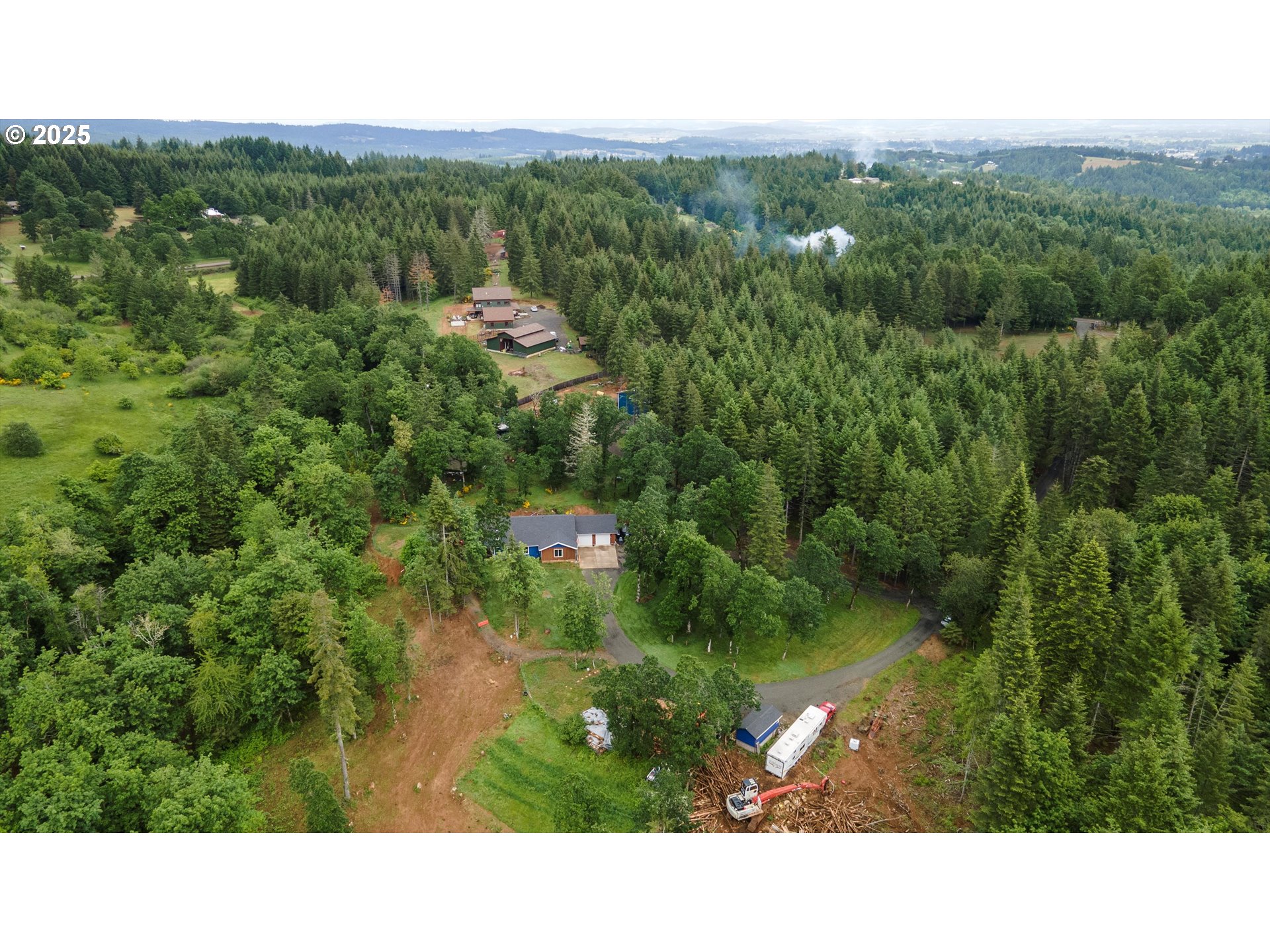 17205 Oakdale Road Dallas, OR 97338 - Photo 36 of 36 a view of a city