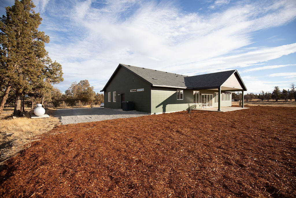 23775 Dodds Road Bend, OR 97701 - Photo 47 of 67 IMG_5495
