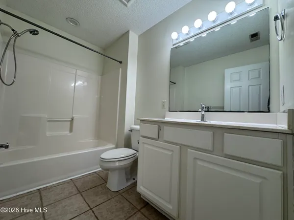 $2,295 | 935 Birch Creek Drive, Wilmington, NC 28403