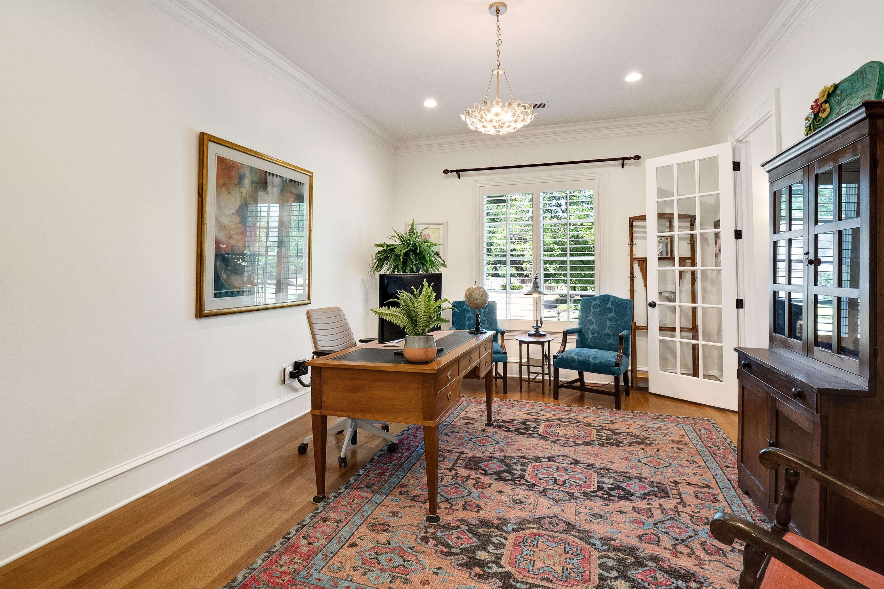 3174 Wetherby Drive Germantown, TN 38139 - Photo 21 of 40 a living room with furniture a window and a rug