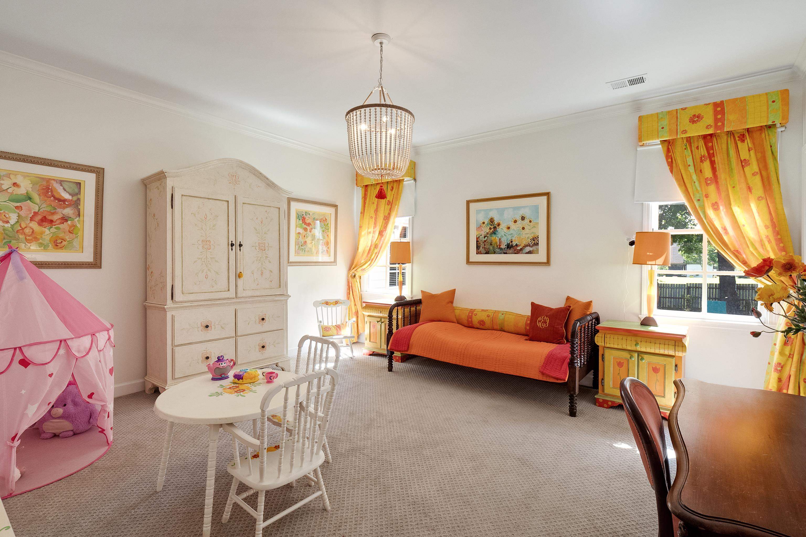 3174 Wetherby Drive Germantown, TN 38139 - Photo 32 of 40 a living room with furniture and a window