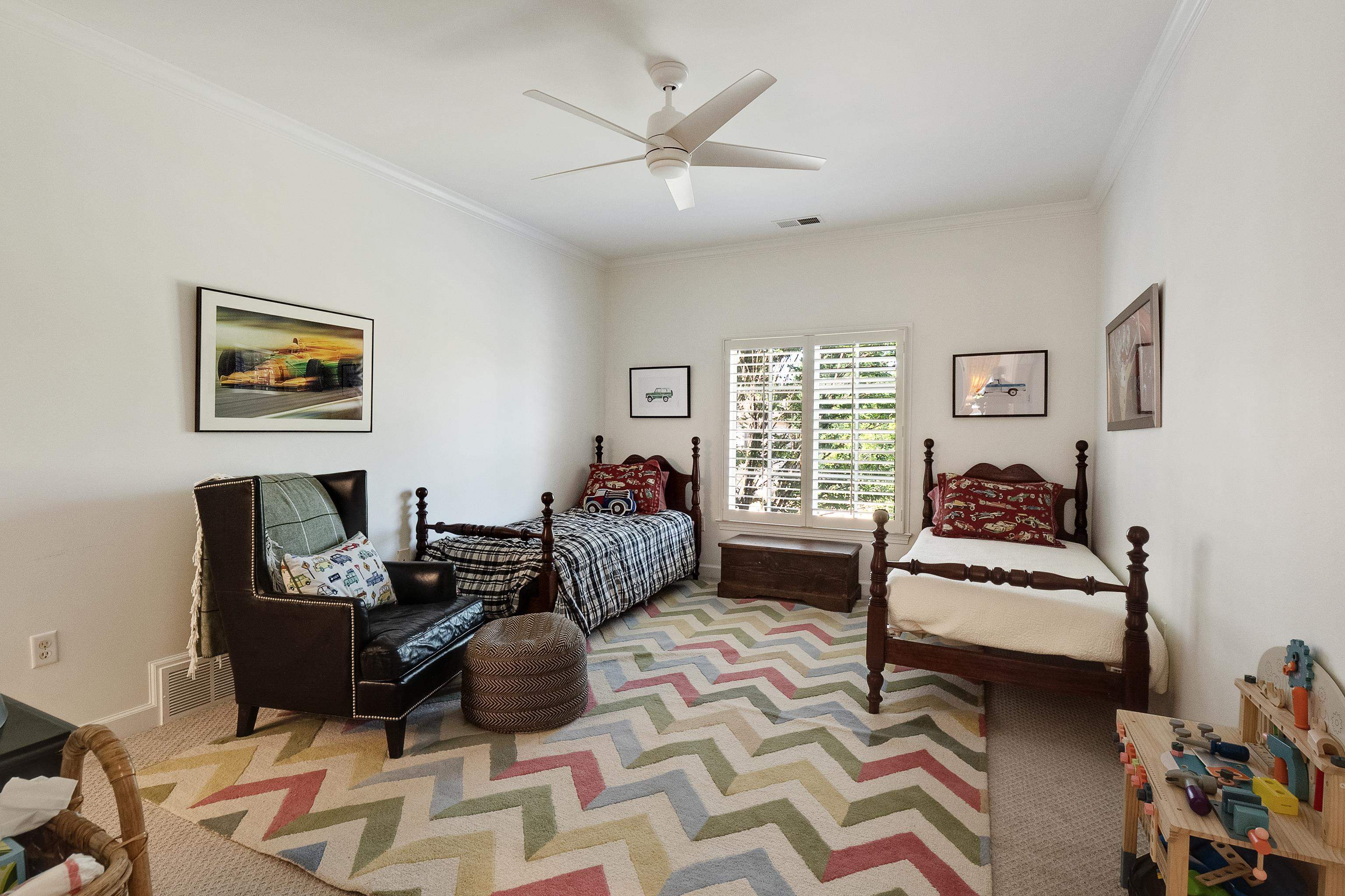 3174 Wetherby Drive Germantown, TN 38139 - Photo 34 of 40 a living room with furniture and a window