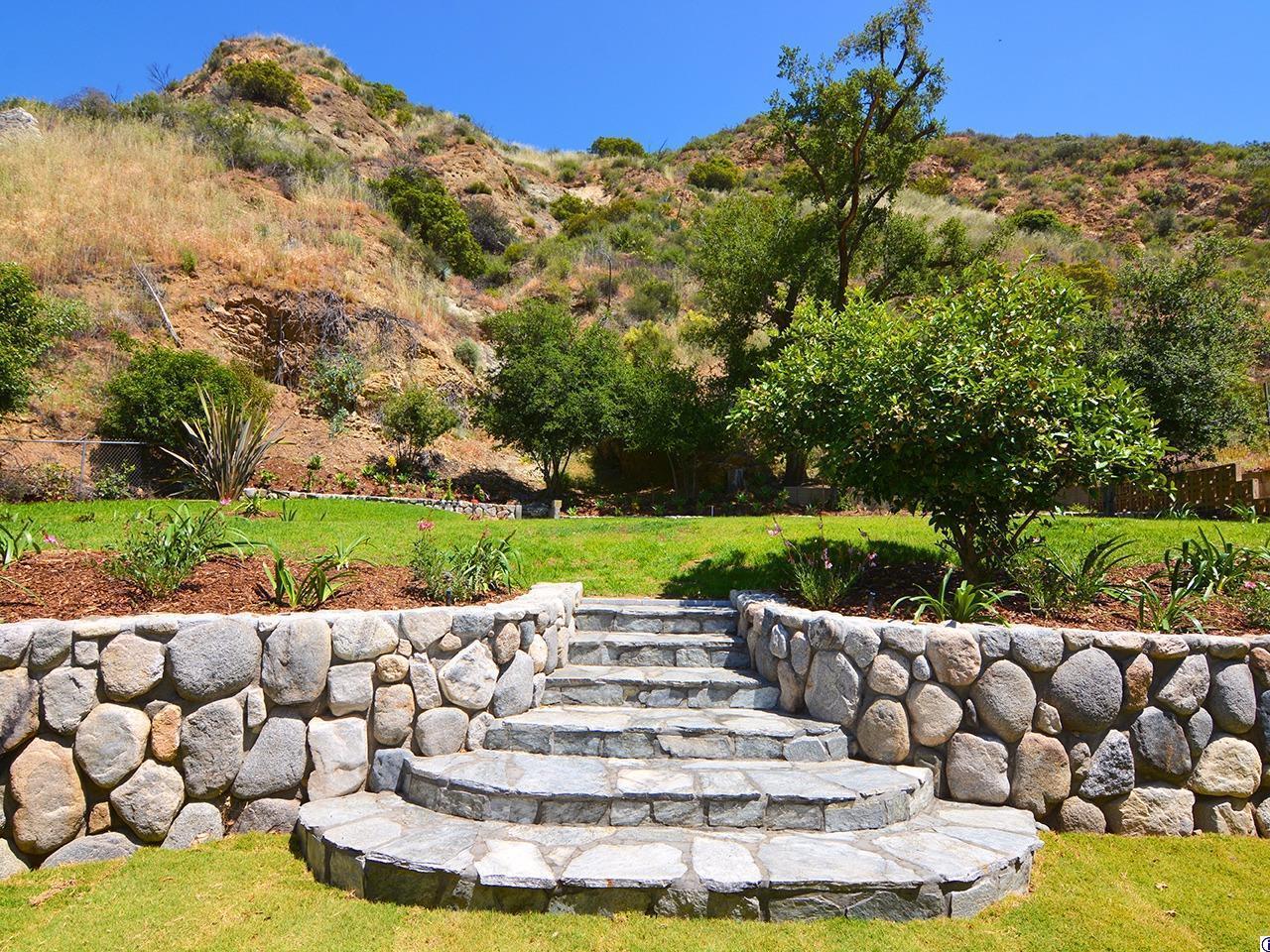 2447 Stonyvale Road Tujunga, CA 91042 - Photo 34 of 36 Gallery Image 34