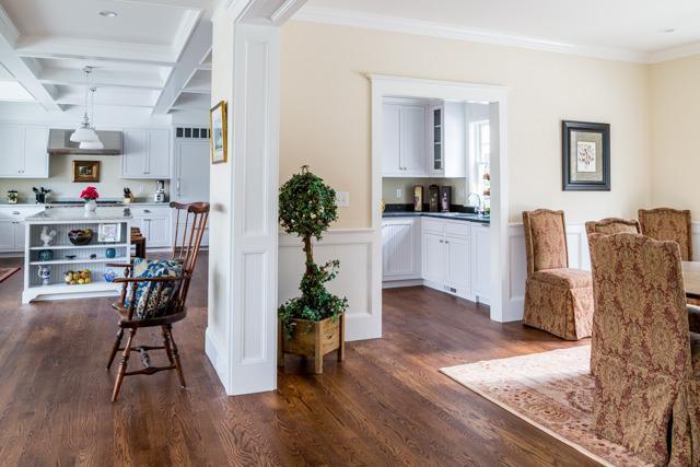 44 Shell Drive North Chatham, MA 02650 - Photo 11 of 34 a living room with furniture and a wooden floor