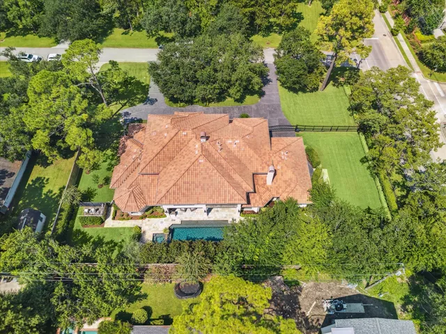 $3,450,000 | 570 Lanecrest Lane, Houston, TX 77024