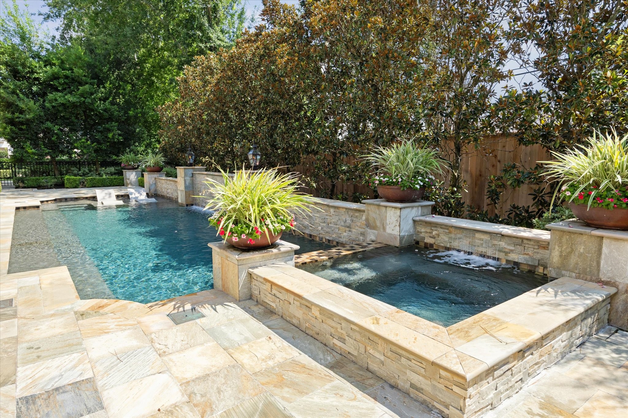 570 Lanecrest Lane Houston, TX 77024 - Photo 4 of 36 a view of a backyard with sitting area