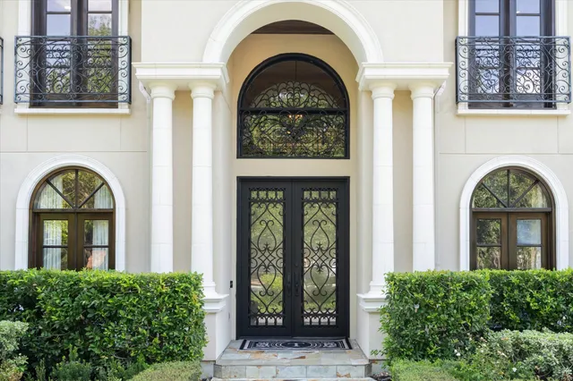 $3,450,000 | 570 Lanecrest Lane, Houston, TX 77024