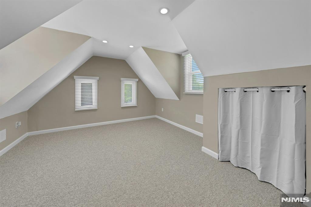106 Steinmetz Road Hillsborough, NJ 08844 - Photo 14 of 30