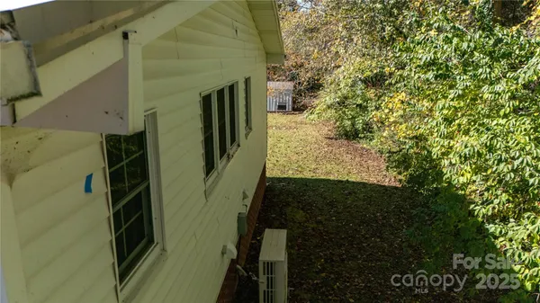 $459,000 | 44 Hemlock Avenue, Spruce Pine, NC 28777