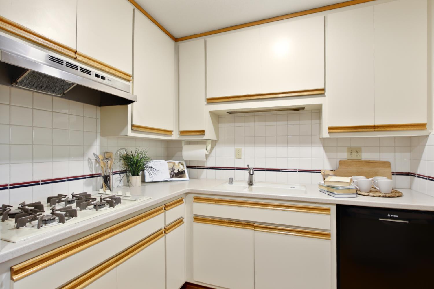 2033 Manet Place Davis, CA 95618 - Photo 18 of 56