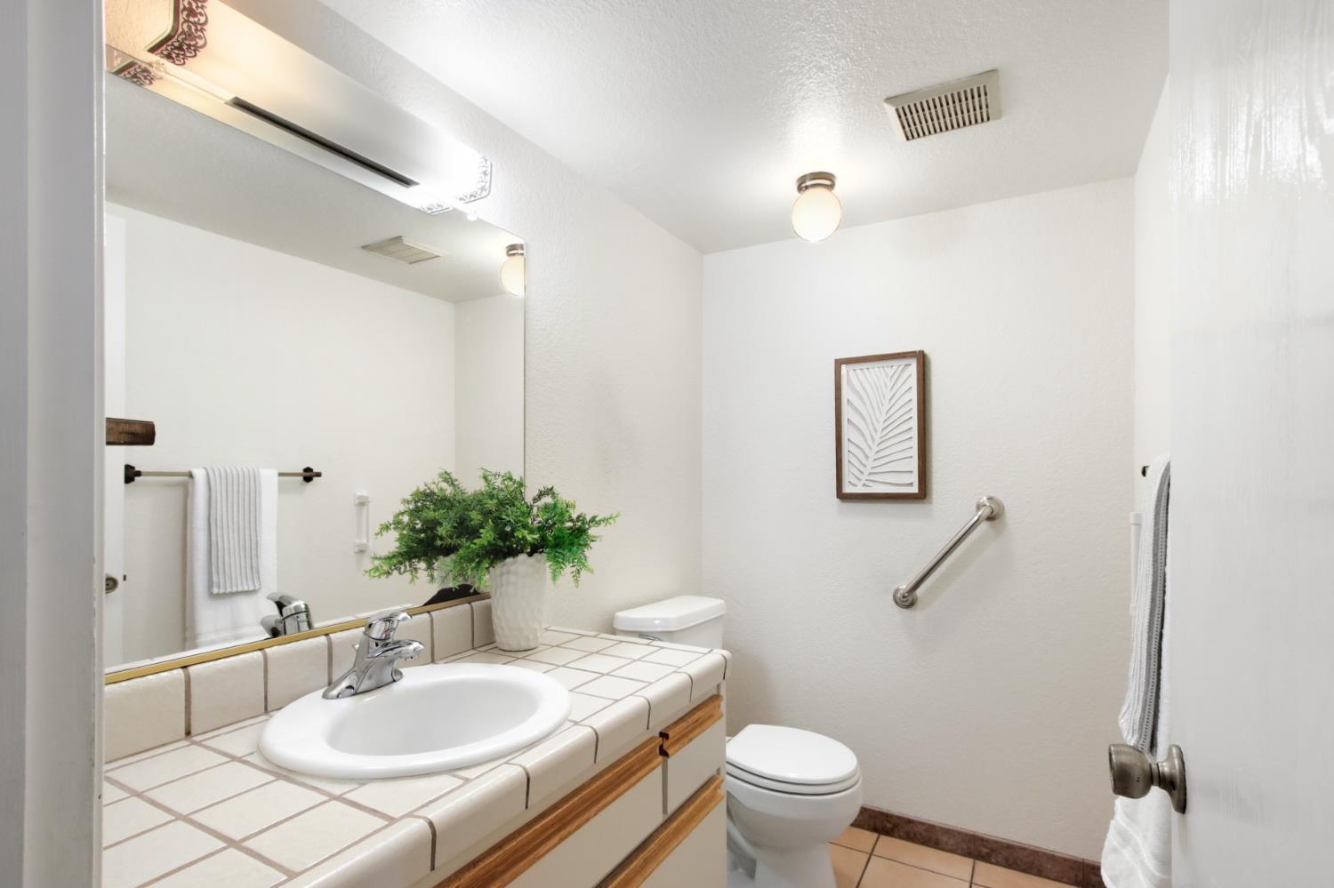 2033 Manet Place Davis, CA 95618 - Photo 32 of 56