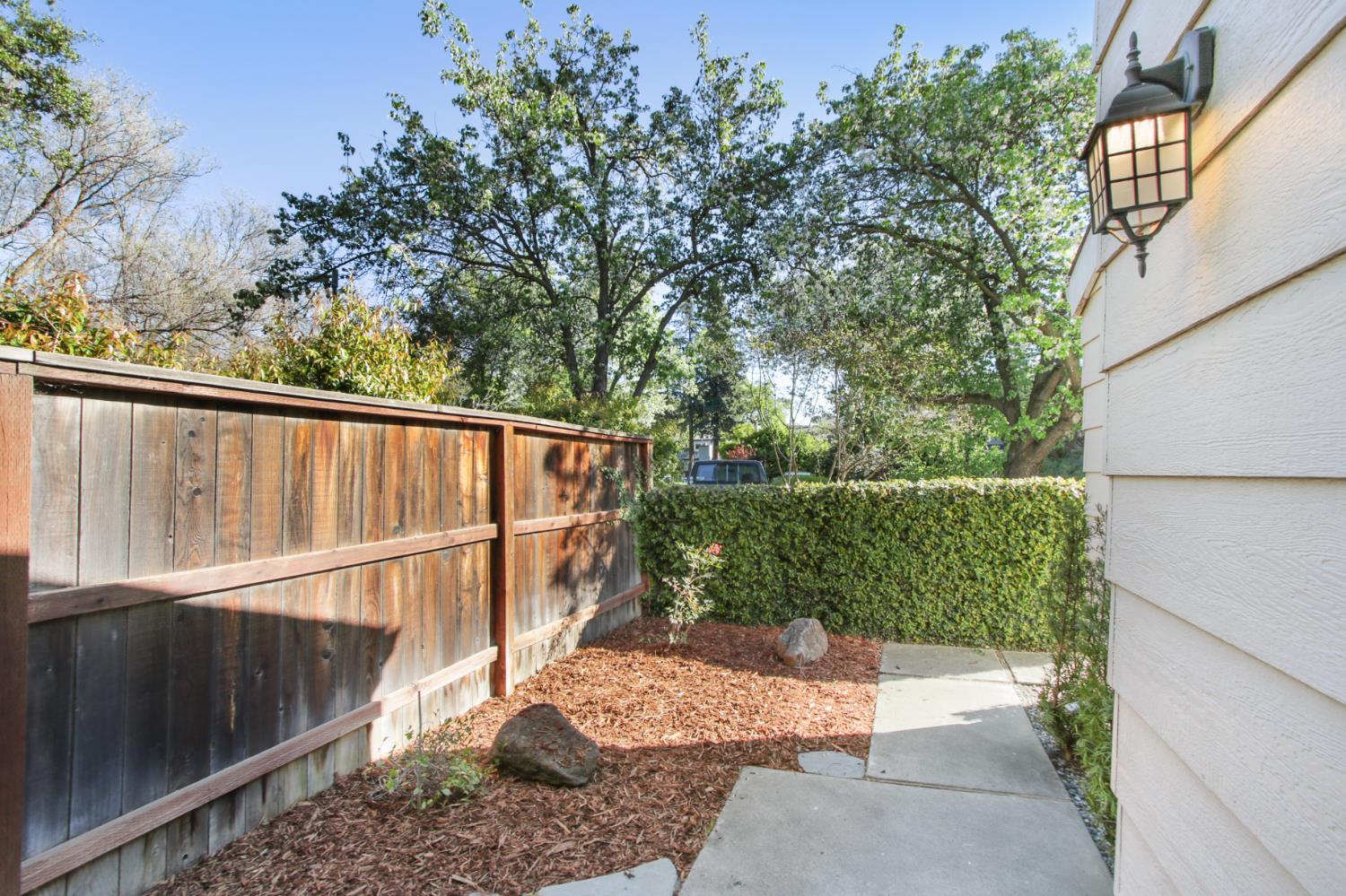 2033 Manet Place Davis, CA 95618 - Photo 42 of 56