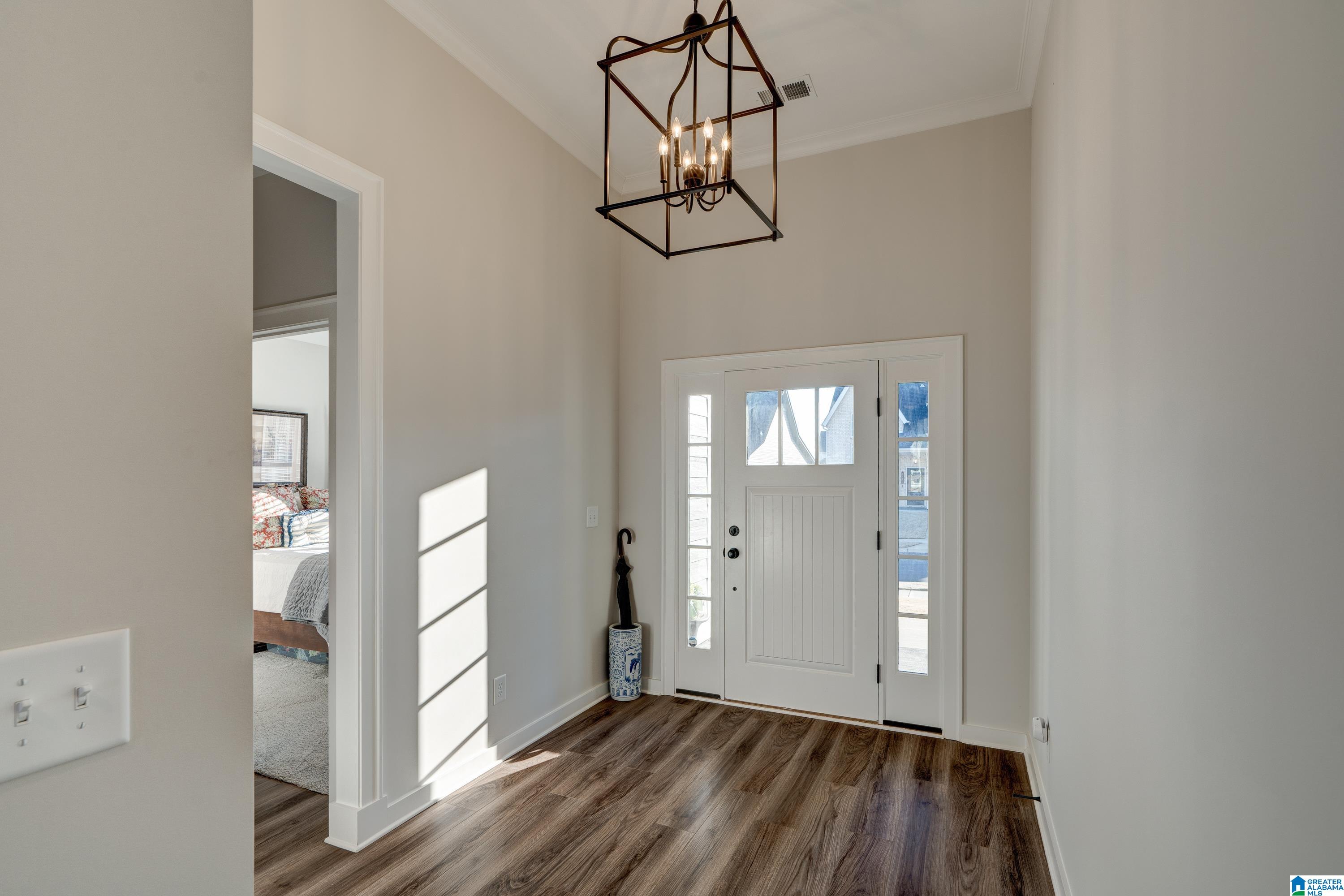 4113 Olivia Road Birmingham, AL 35244 - Photo 5 of 36