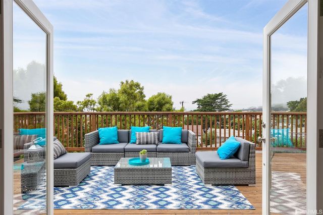 $1,200,000 | 823 Edgemar Avenue, Pacifica, CA 94044