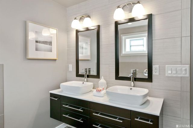 $1,200,000 | 823 Edgemar Avenue, Pacifica, CA 94044