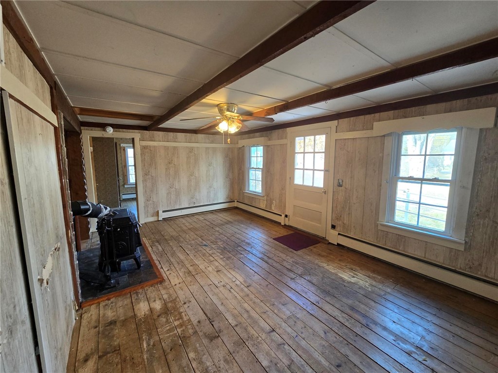 22 Oak Street Hopkinton, RI 02804 - Photo 12 of 28