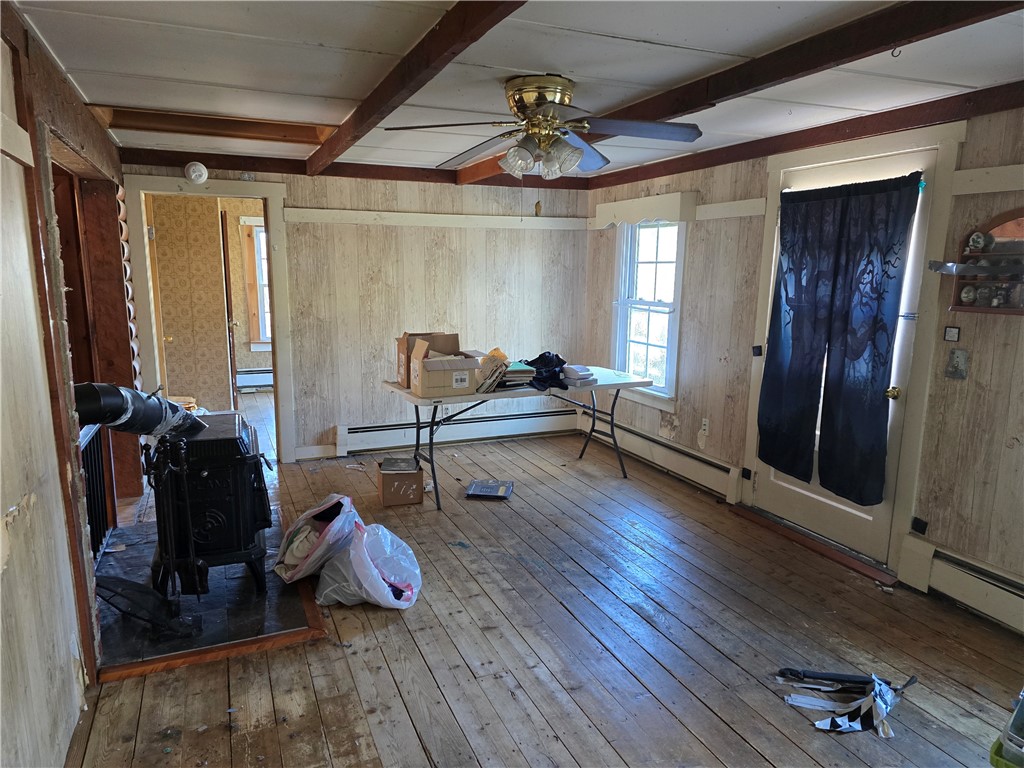 22 Oak Street Hopkinton, RI 02804 - Photo 13 of 33