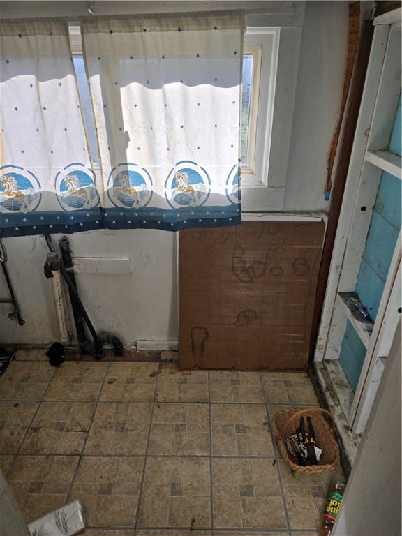 22 Oak Street Hopkinton, RI 02804 - Photo 17 of 33