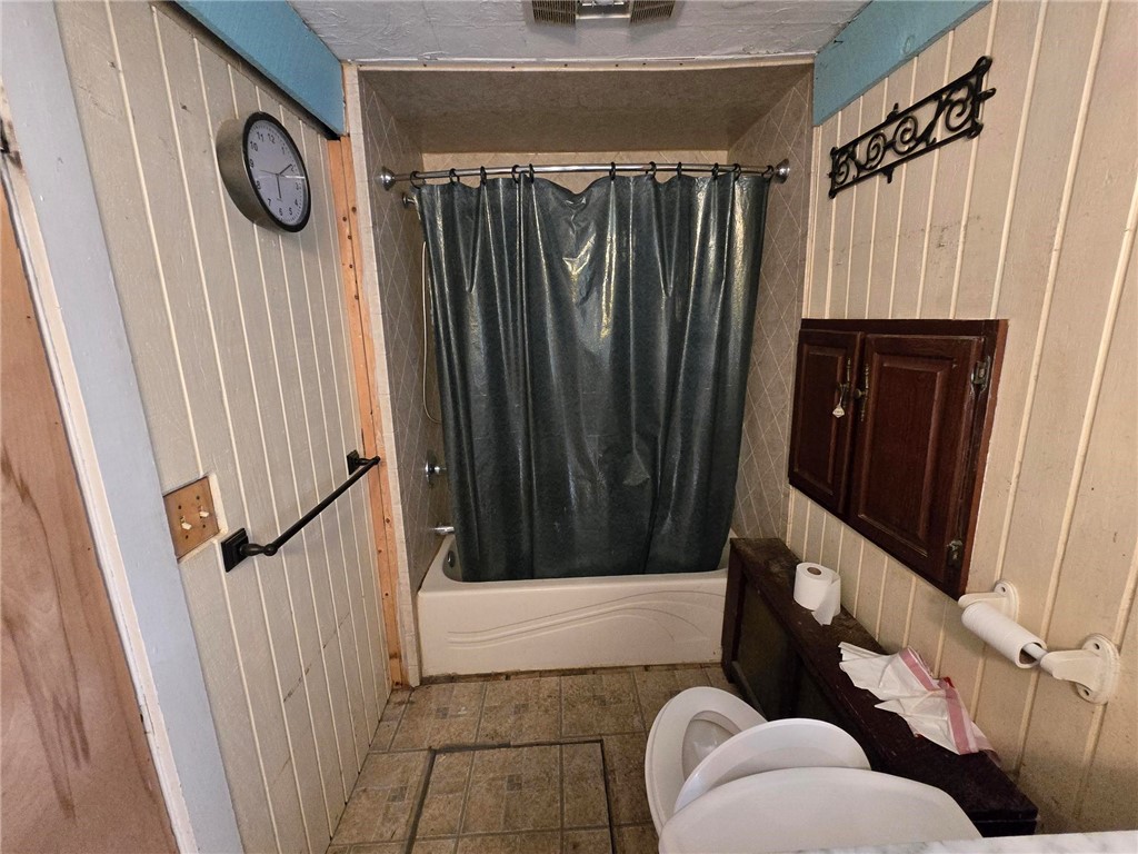22 Oak Street Hopkinton, RI 02804 - Photo 21 of 28