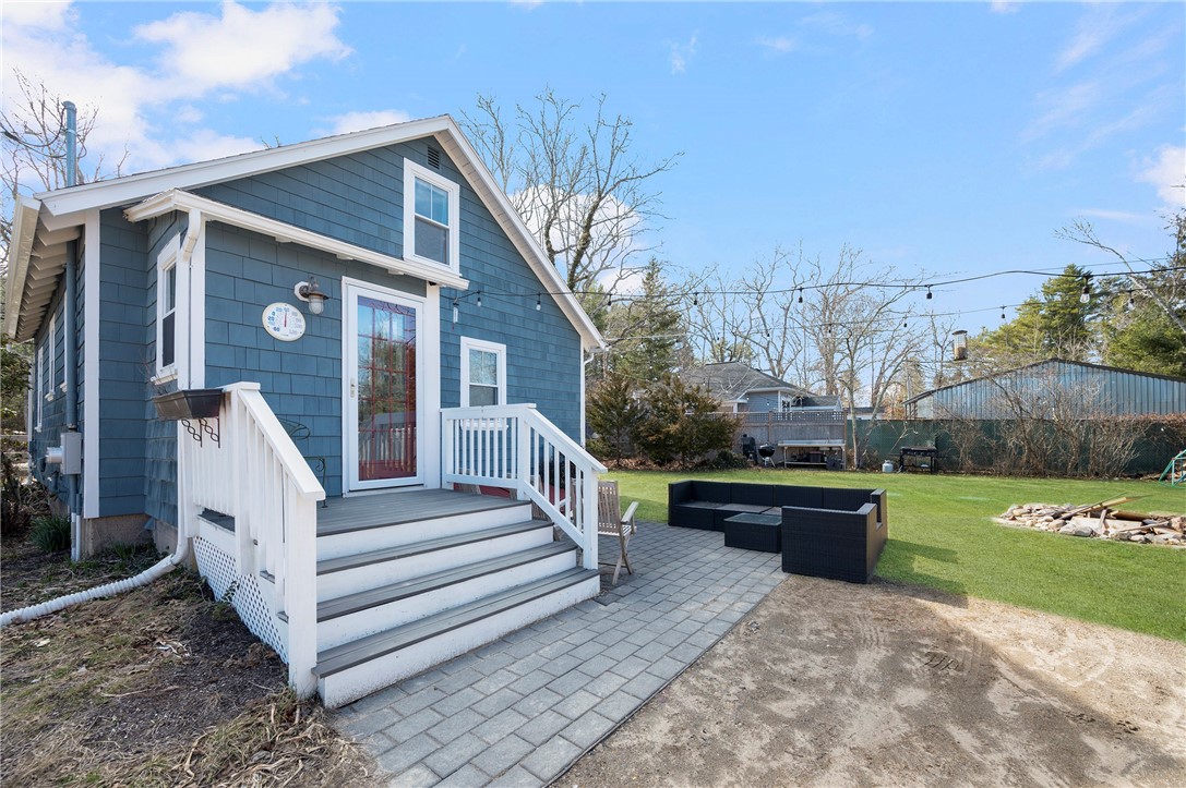 275 Usquepaugh Road South Kingstown, RI 02892 - Photo 25 of 34