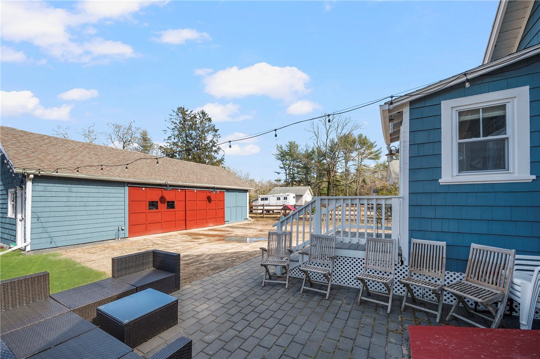 275 Usquepaugh Road South Kingstown, RI 02892 - Photo 26 of 34
