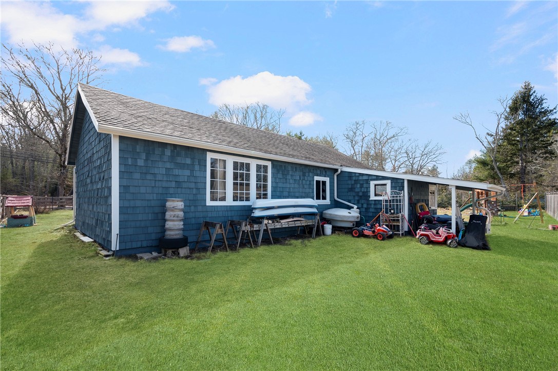 275 Usquepaugh Road South Kingstown, RI 02892 - Photo 31 of 34