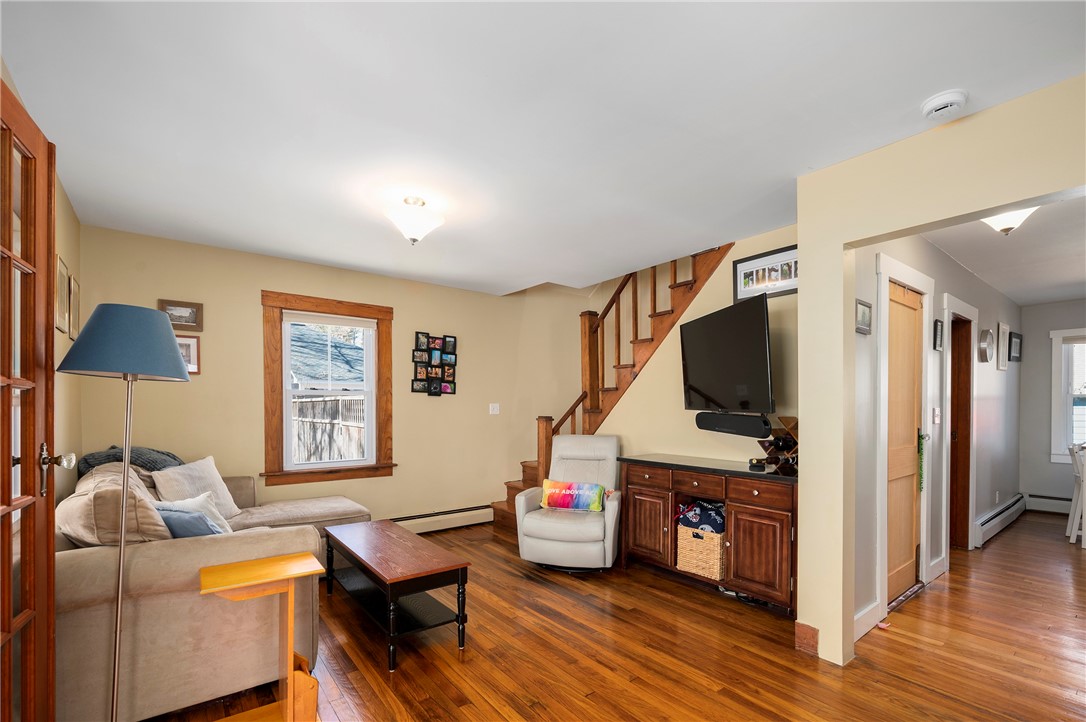 275 Usquepaugh Road South Kingstown, RI 02892 - Photo 6 of 34