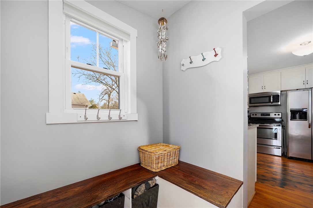 275 Usquepaugh Road South Kingstown, RI 02892 - Photo 10 of 34
