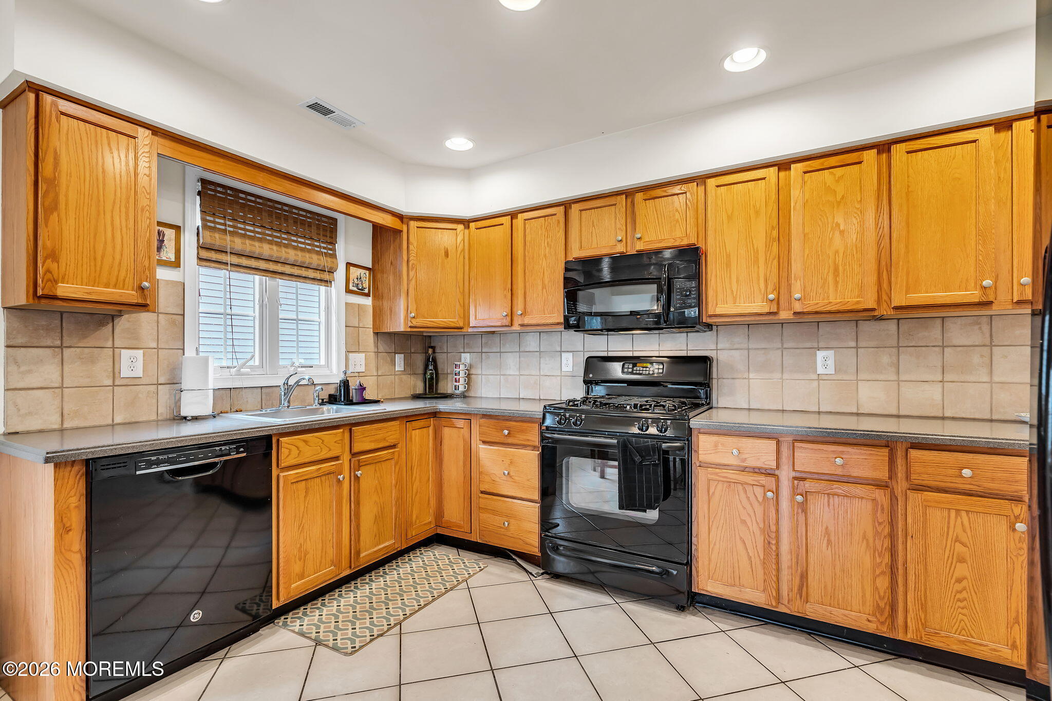 15 Congressional Road Jackson, NJ 08527 - Photo 12 of 59 15-web-or-mls-DSC06644