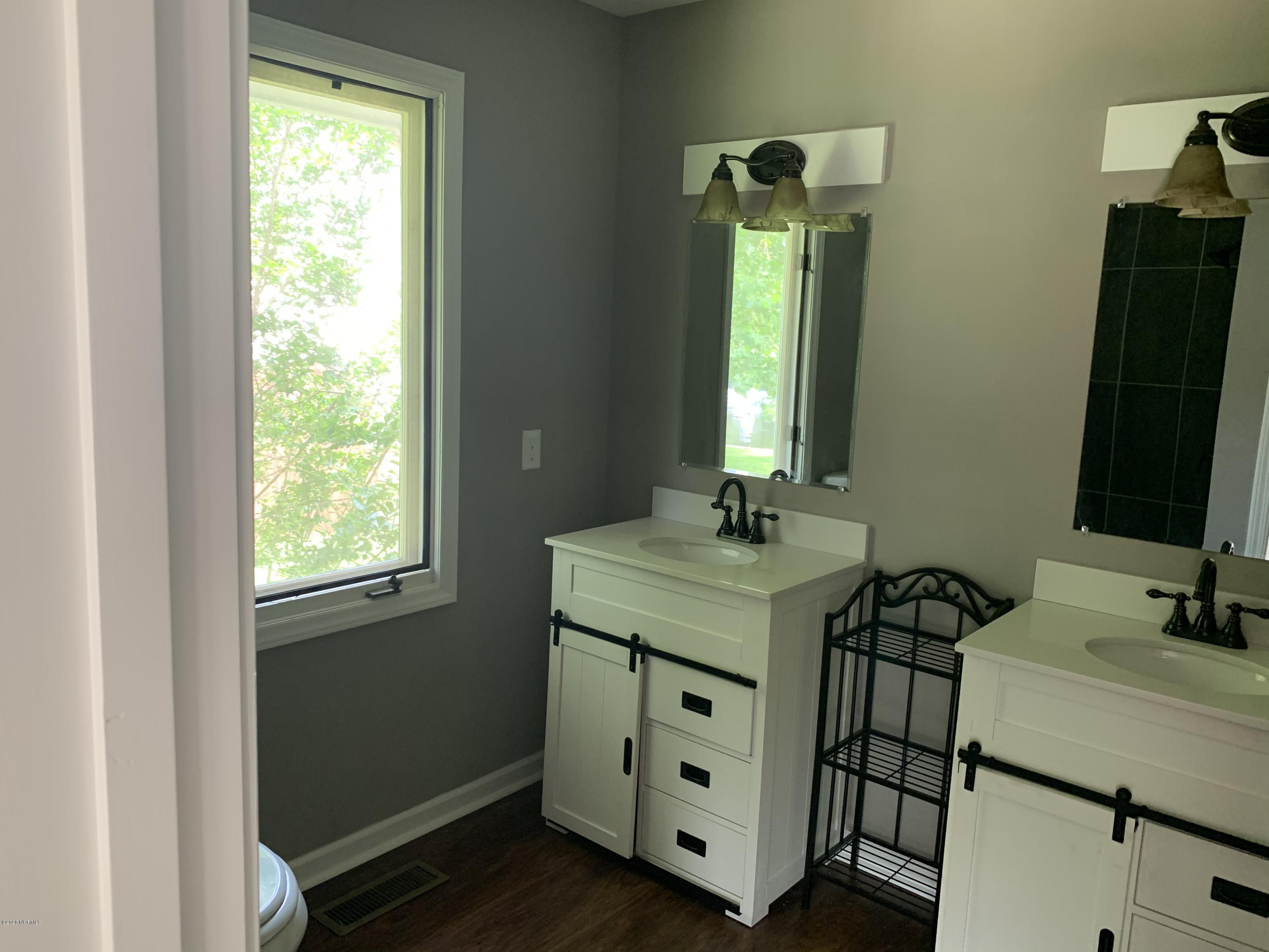 110 Raft Road New Bern, NC 28562 - Photo 12 of 18 2D8CEF71-58B9-4838-AD75-ECB8C2079844