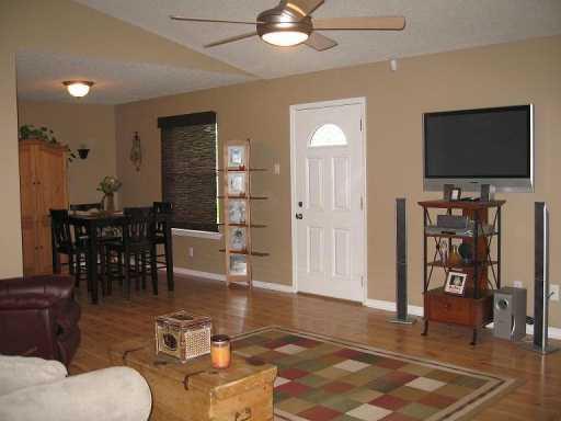 713 Kinler Street Luling, LA 70070 - Photo 4 of 8