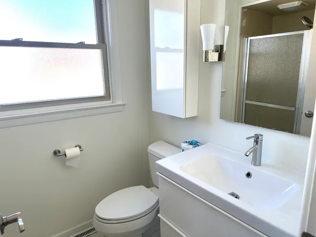 $369,000 | 1228 South Chestnut Avenue, Arlington Heights, IL 60005