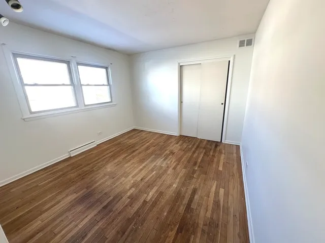 $369,000 | 1228 South Chestnut Avenue, Arlington Heights, IL 60005