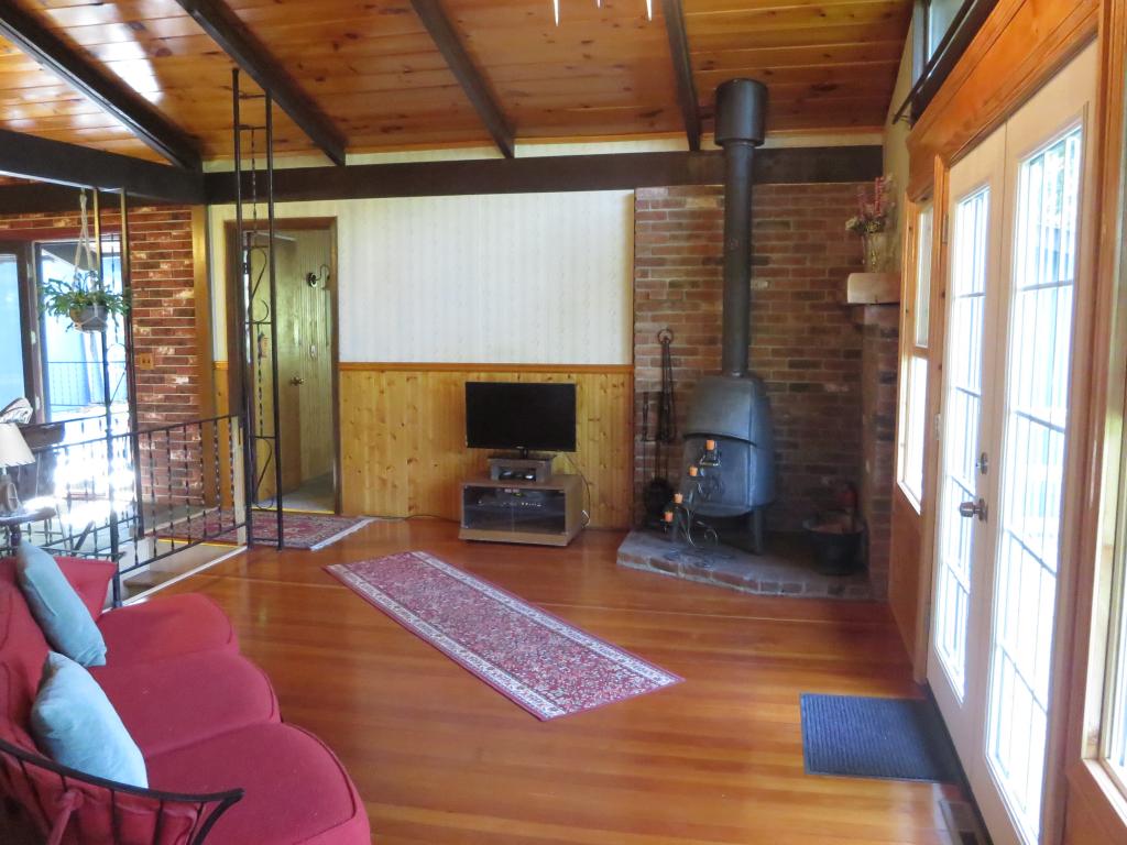 160 Valley View Road Shaftsbury, VT 05262 - Photo 22 of 36 Gallery Image 22