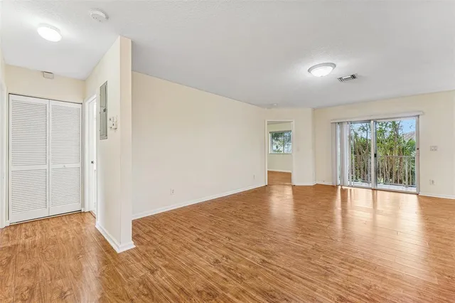 $2,400 | 8466 Northwest 40th Street, Coral Springs, FL 33065