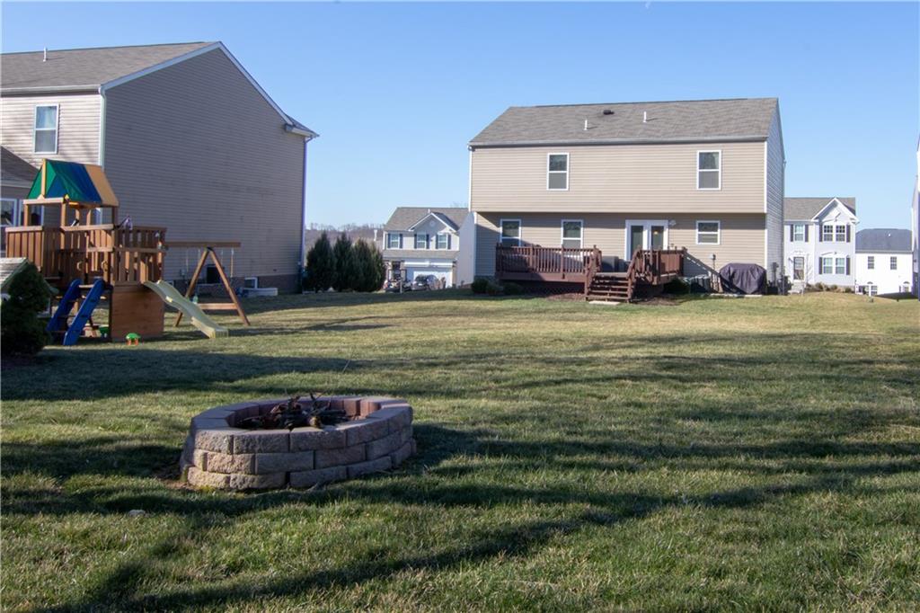 406 Colt Circle Clinton, PA 15026 - Photo 16 of 19 Gallery Image 16