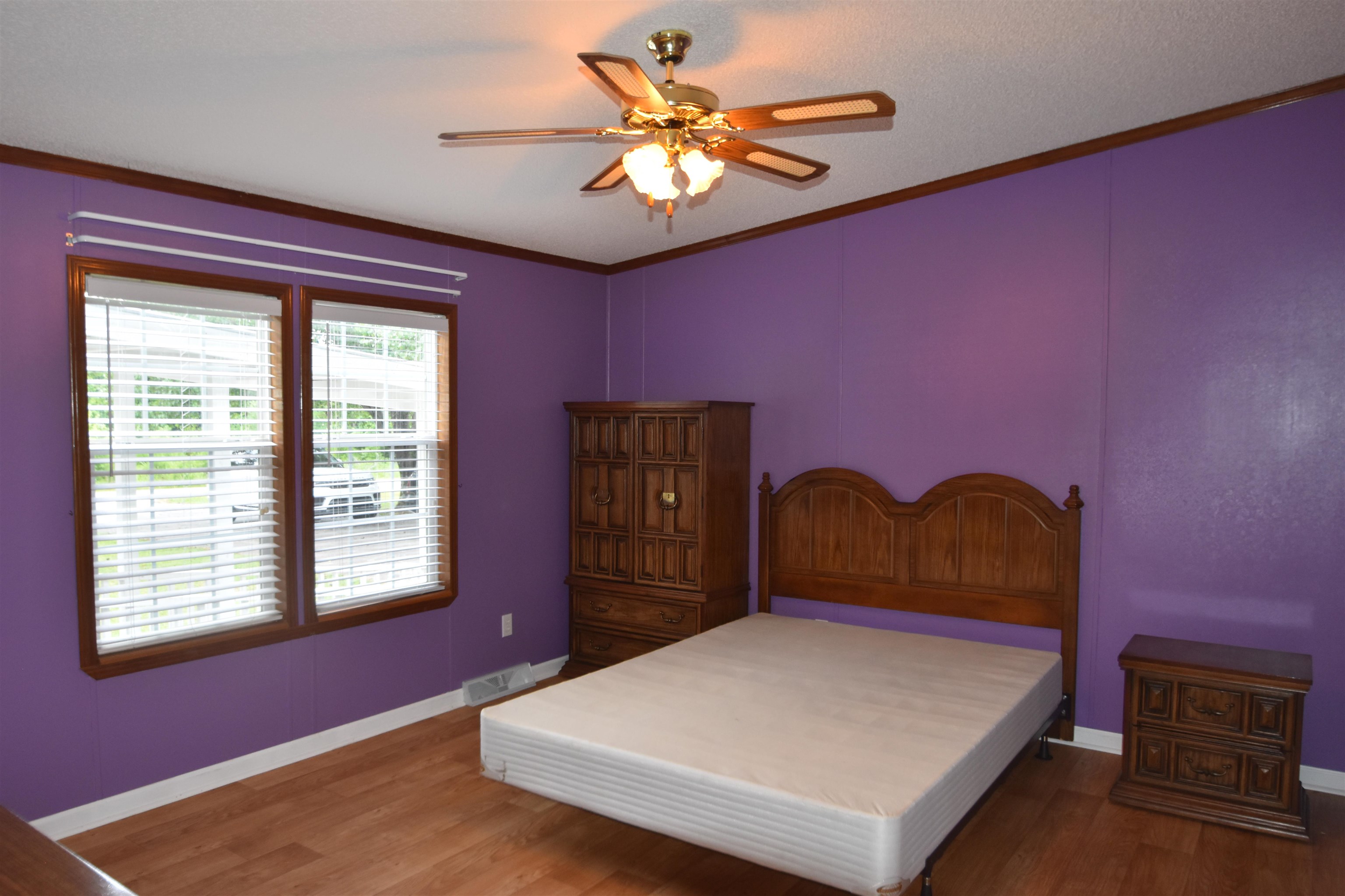 442 Wilkins Road Campobello, SC 29322 - Photo 9 of 19